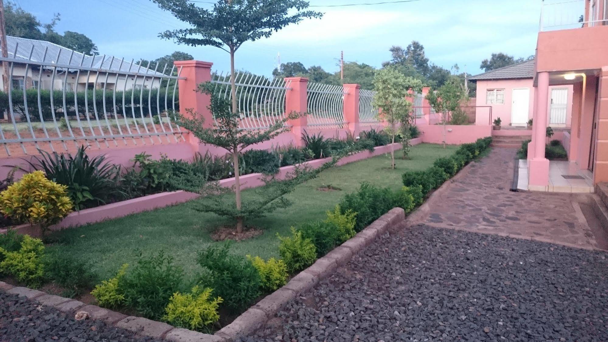Lepatino Bed & Breakfast Livingstone Exterior foto